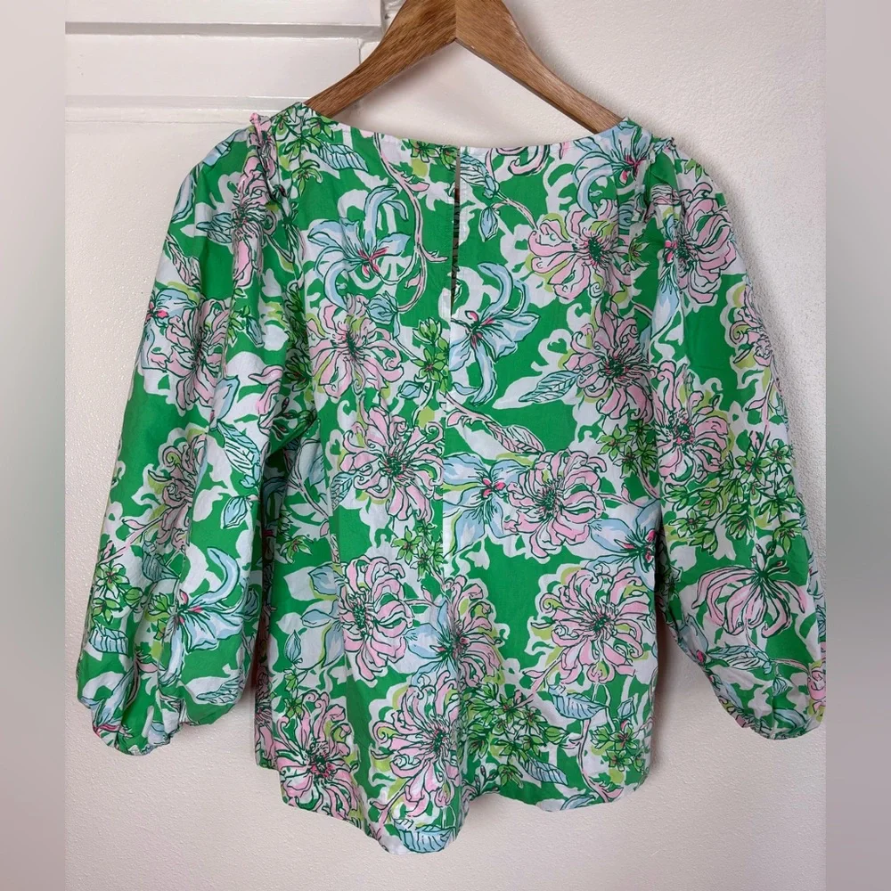 Lilly Pulitzer Spearmint Blossom Views Top - Picture 4 of 8